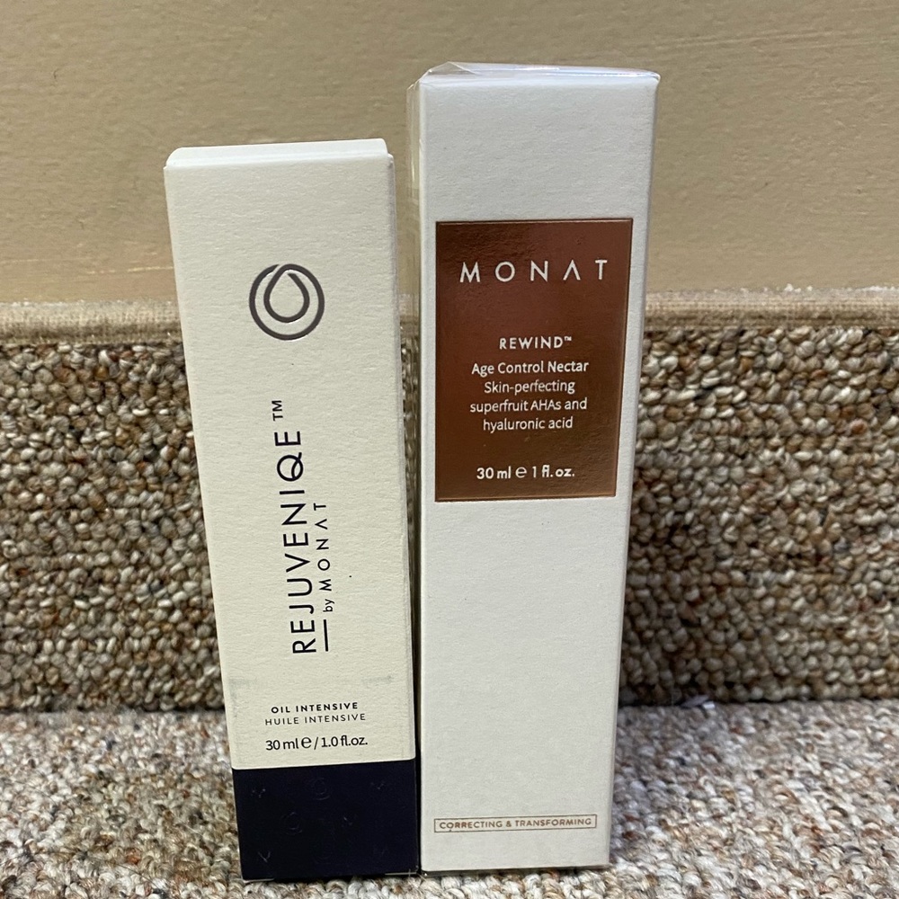 ❌SOLD❌ NEW Monat Rejuvenique Oil & Rewind Age Nect